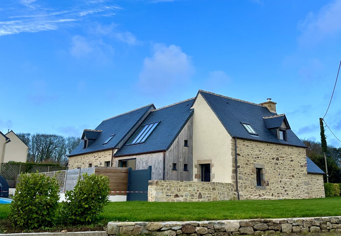 Villa à Bourg-Blanc - *Ty Breignou Coz* superbe demeure bretonne 8 pers.