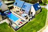 Villa à Bourg-Blanc - Gite breton rénové, piscine, jacuzzi *Ty Breignou*