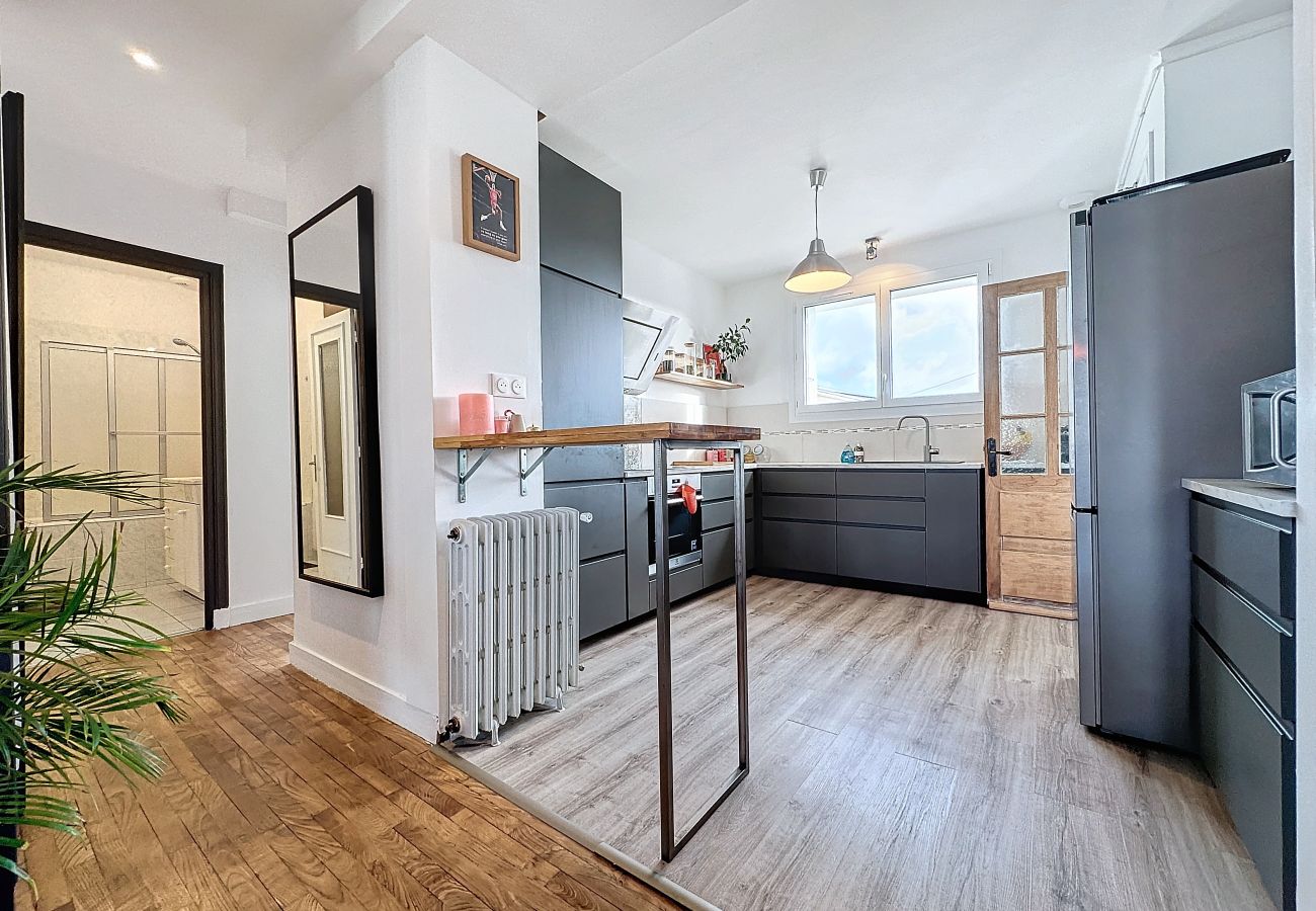 Appartement à Brest - *Le Penfeld* Jolie vue et balcon pour ce cosy T2