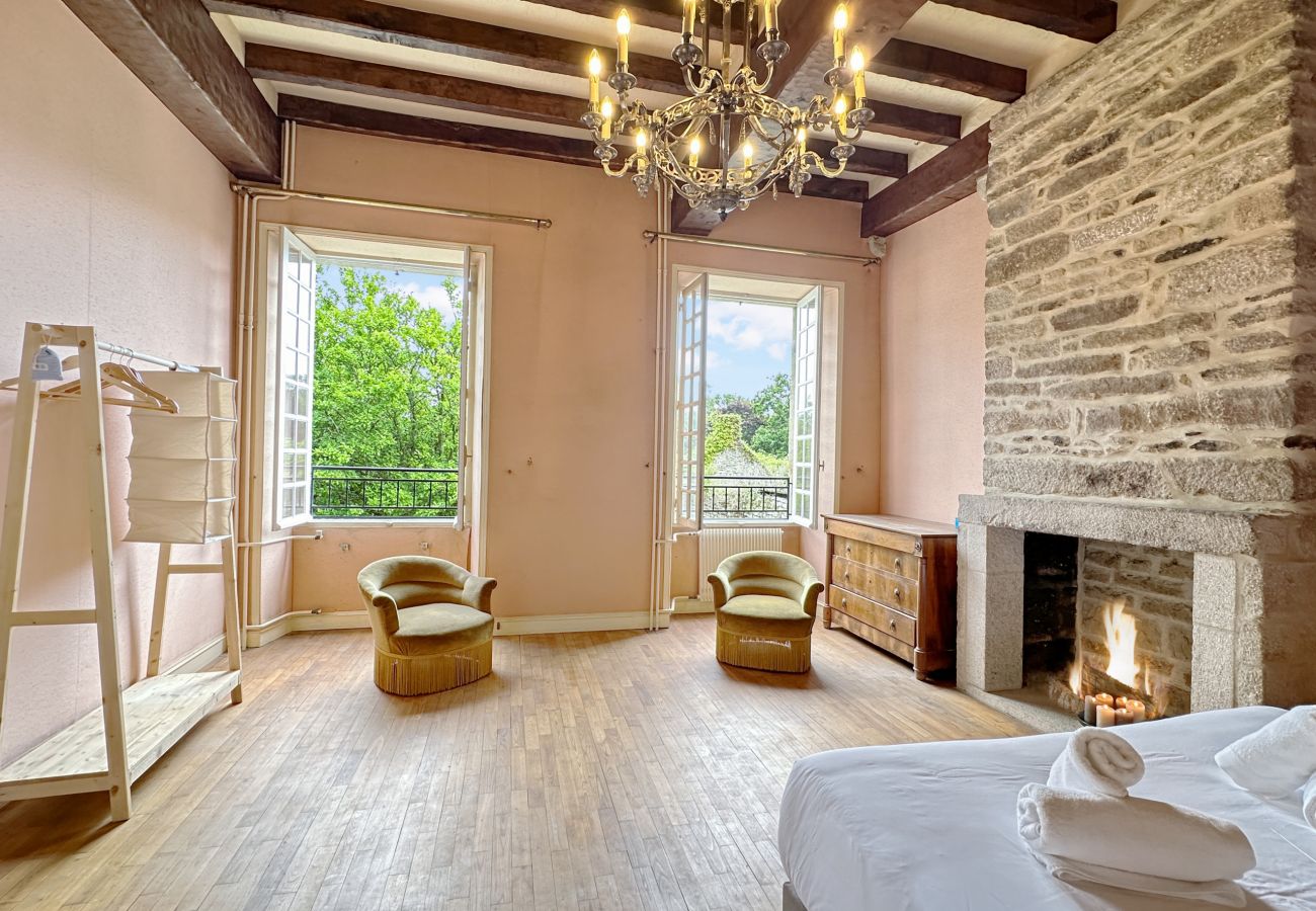 Villa à Pluguffan - *Keriner* manoir 10 pièces avec parc arboré