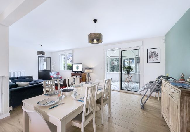 Maison à Plougastel-Daoulas - Jolie demeure, véranda et jardin pour 6 personnes