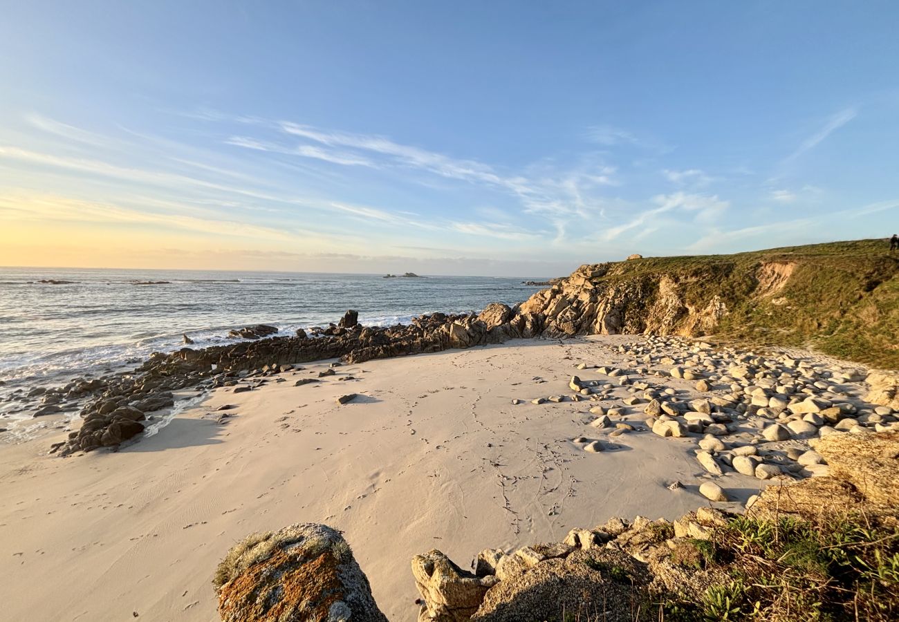 Villa à Plouarzel - Villa d’architecte, piscine, 8 pers *Villa Ar Mor*