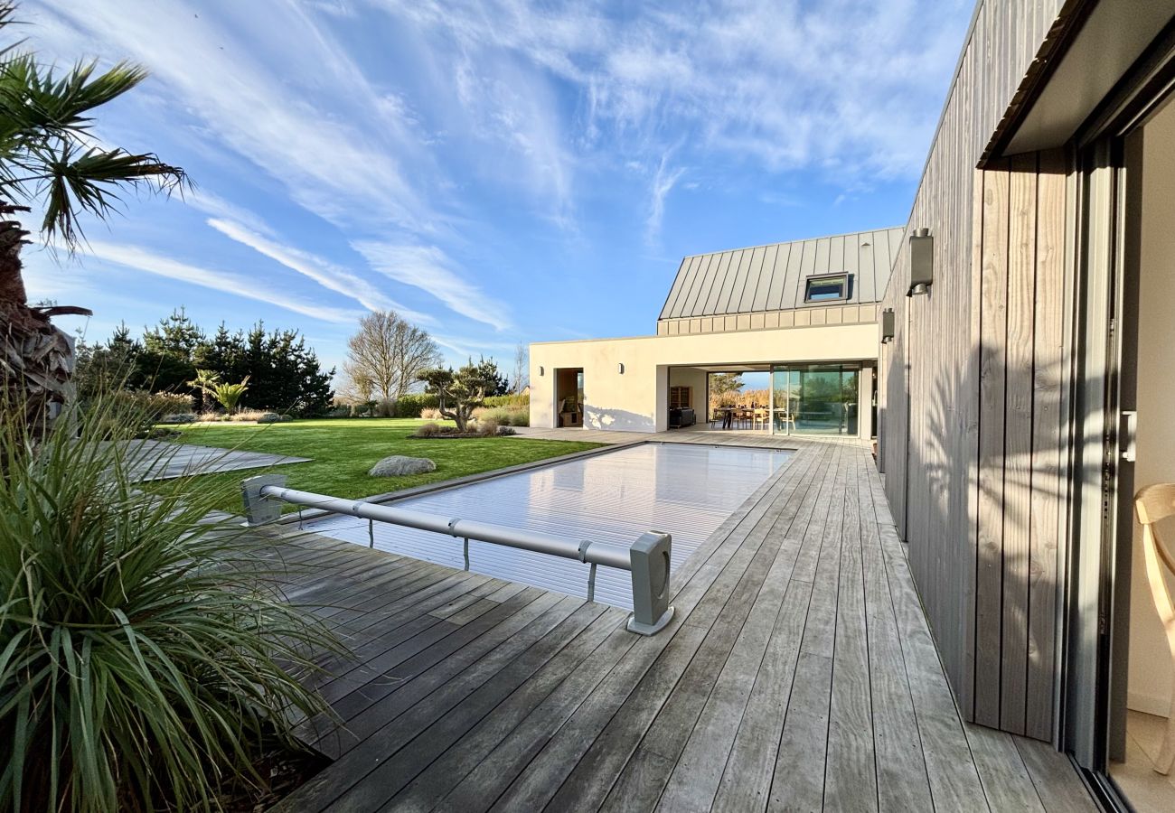 Villa à Plouarzel - Villa d’architecte, piscine, 8 pers *Villa Ar Mor*