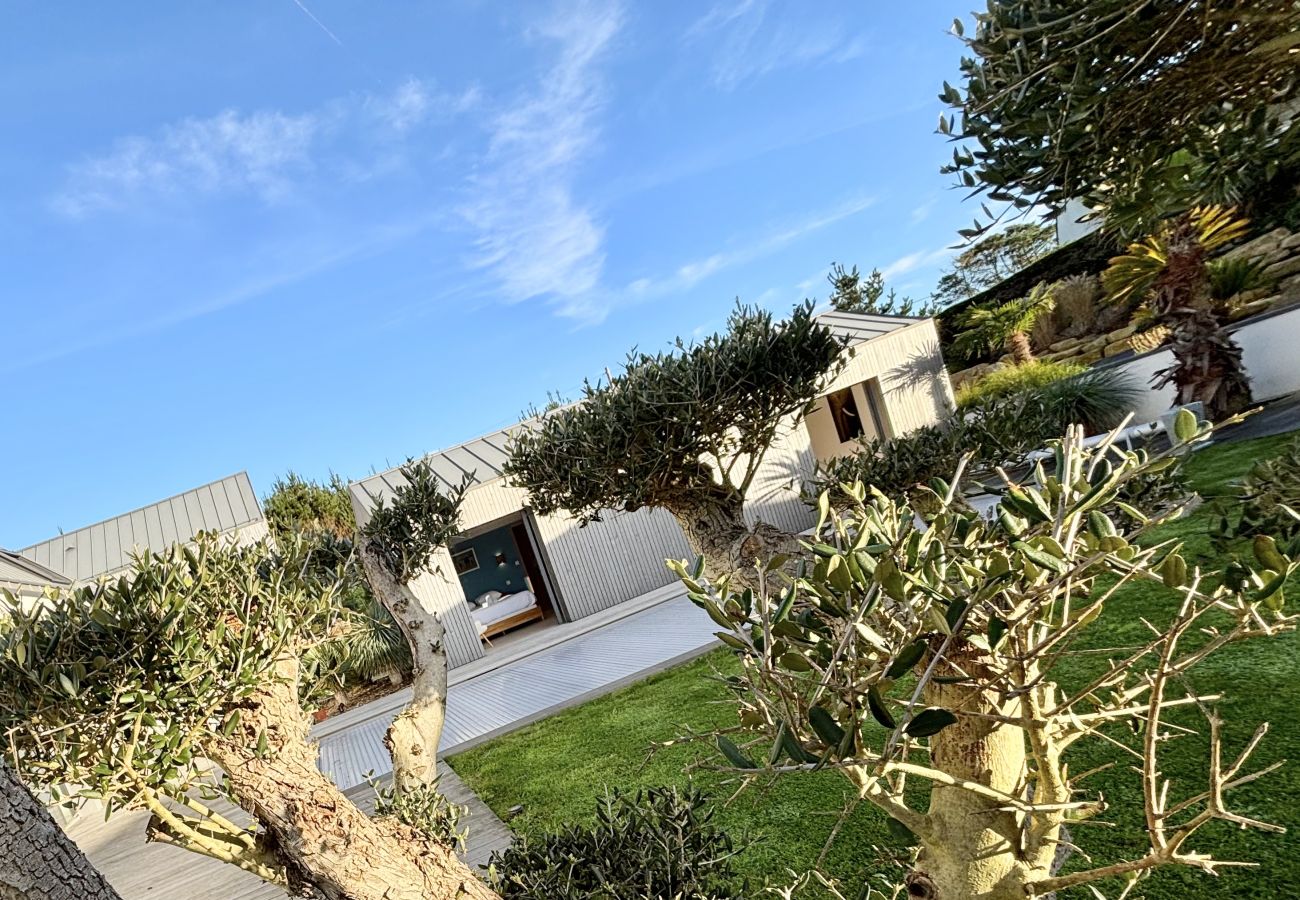 Villa à Plouarzel - Villa d’architecte, piscine, 8 pers *Villa Ar Mor*