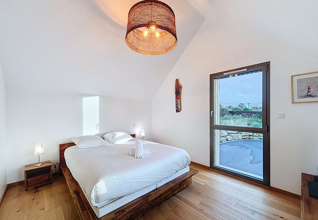 Villa à Plouarzel - Villa d’architecte, piscine, 8 pers *Villa Ar Mor*