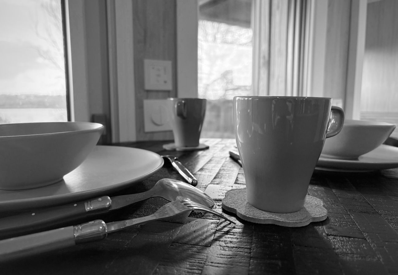 Maison à Loperhet - Maisonnette en bois  *Typerhet*