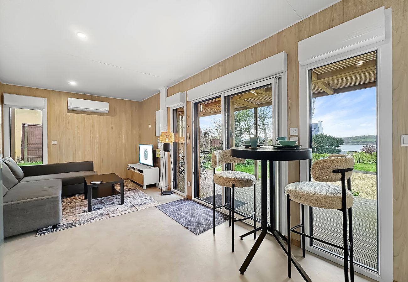 Maison à Loperhet - Maisonnette en bois  *Typerhet*