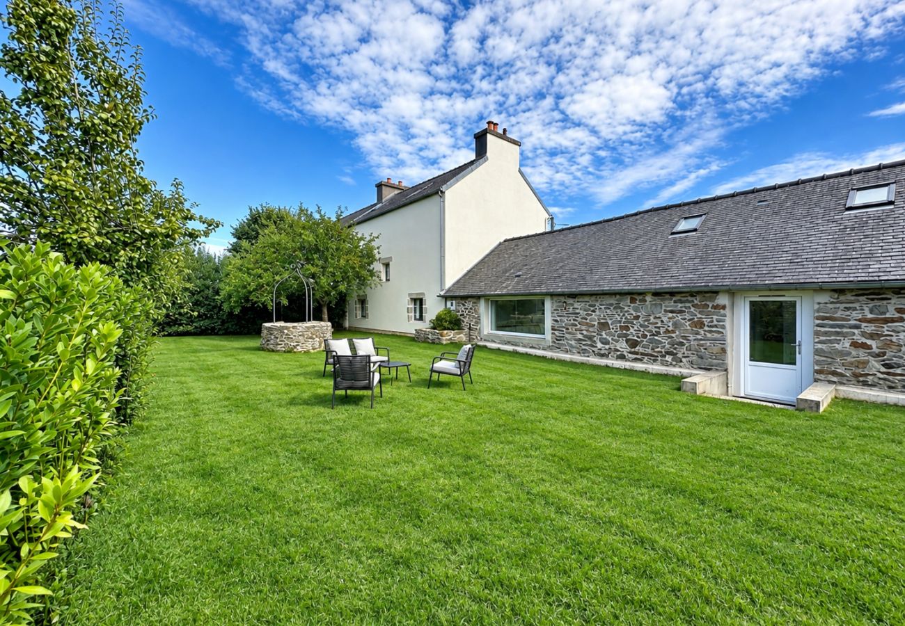 Maison à Le Relecq-Kerhuon - Longère en pierres, proche de la rade *Ty Kerhor*