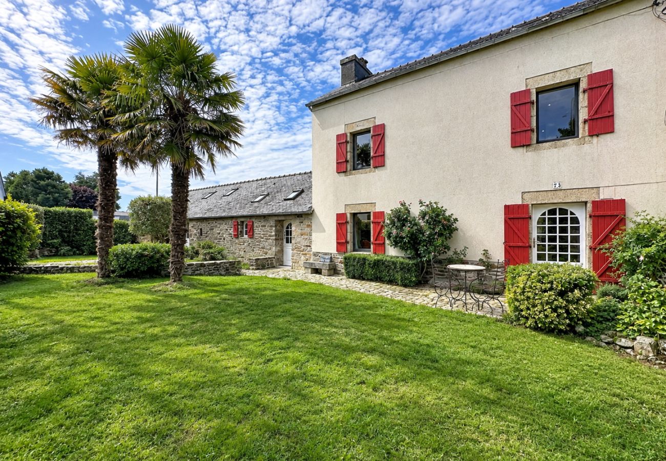 Maison à Le Relecq-Kerhuon - Longère en pierres, proche de la rade *Ty Kerhor*