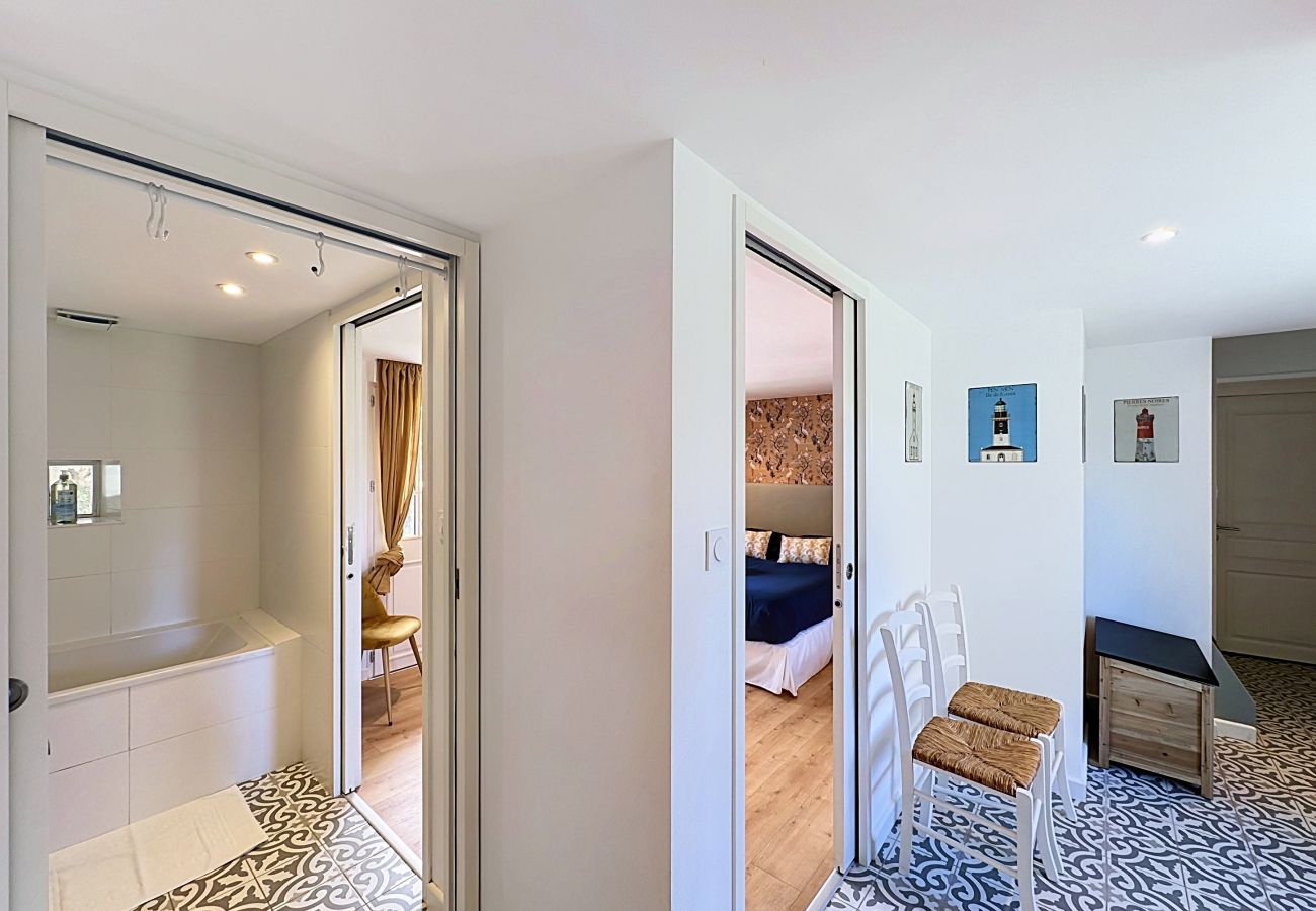 Maison à Le Relecq-Kerhuon - Longère en pierres, proche de la rade *Ty Kerhor*