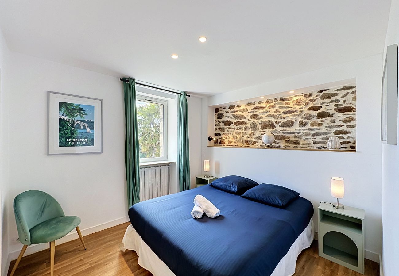 Maison à Le Relecq-Kerhuon - Longère en pierres, proche de la rade *Ty Kerhor*